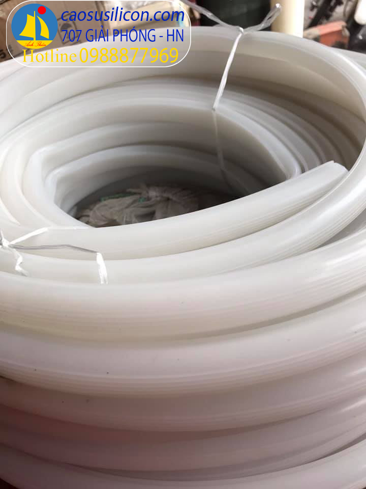 Silicon chịu nhiệt màu trắng kích thước 15x12mm
